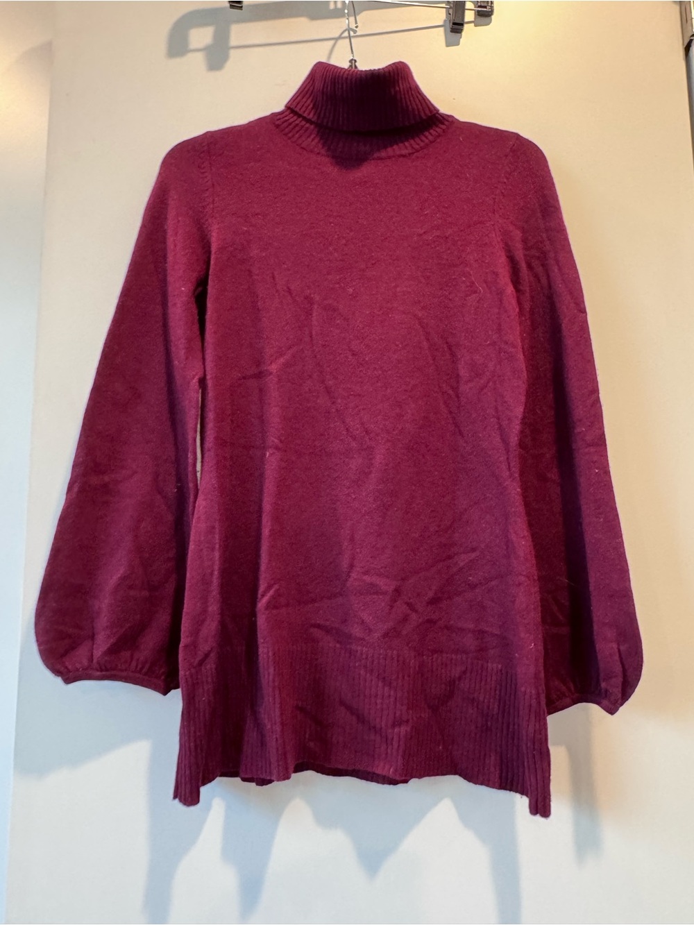 Turtleneck Balloon Sleeve Women's Sweater - Wine
